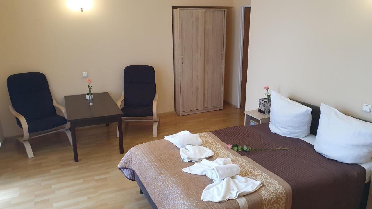 Ow Meduza I Biala Mewa Hotel Międzyzdroje Kültér fotó